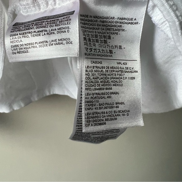 Levi’s GRAPHIC VARSITY T-SHIRT in white and blue women’s size 3XL - Picture 7 of 10